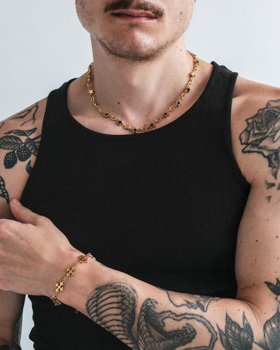 Black Galaxy Star Chain (Gold)