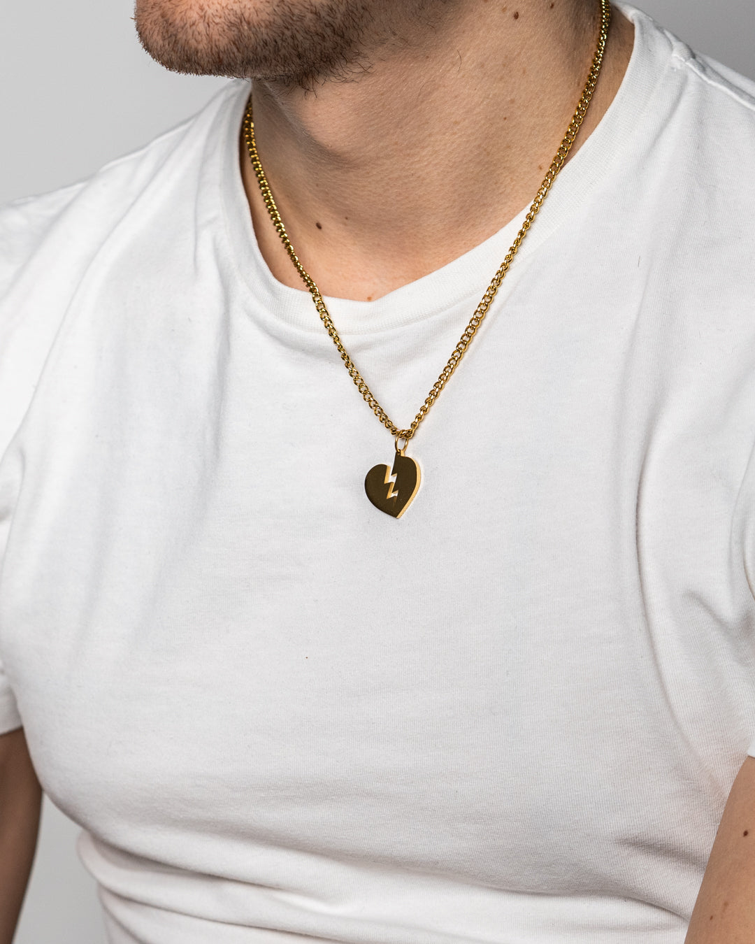 Broken Heart Necklace (Gold) – UNSHINEBAR